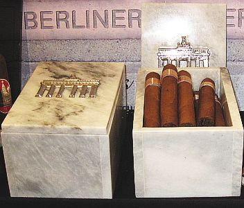  Hammer+Sickle Berlin Wall